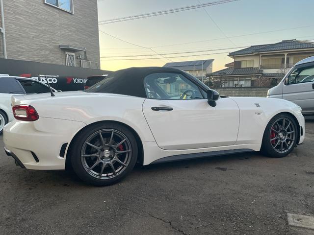 �����j���Ƒ�P�E��R�E��T�T�̓y�j������x���ƂȂ��Ă���܂���