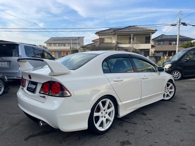 ���X�͏��l���o�c�Ŕ̔�����C���܂ňꊇ�������肵�Ă���֌W���痈�X�\�񐧂ƂȂ��Ă���܂��B