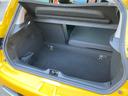 コンパクトハッチバックらしいトランクです！用途によっては十分な広さです！