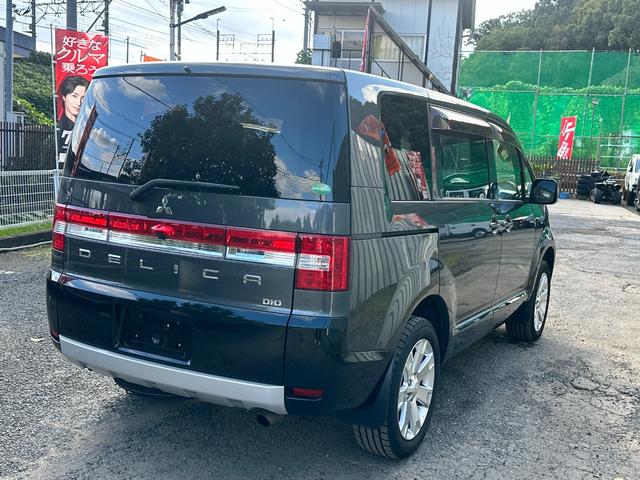 デリカD:5 D パワーパッケージ 両面パワスライドドア フルセグTV フリップダウンモニター シートヒーター バックカメラ パドルシフトBluetooth ETC ワンオーナー(3枚目)