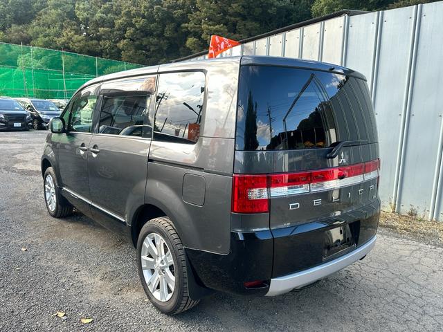 デリカD:5 D パワーパッケージ 両面パワスライドドア フルセグTV フリップダウンモニター シートヒーター バックカメラ パドルシフトBluetooth ETC ワンオーナー(4枚目)