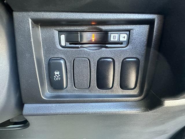 デリカD:5 D パワーパッケージ 両面パワスライドドア フルセグTV フリップダウンモニター シートヒーター バックカメラ パドルシフトBluetooth ETC ワンオーナー(14枚目)