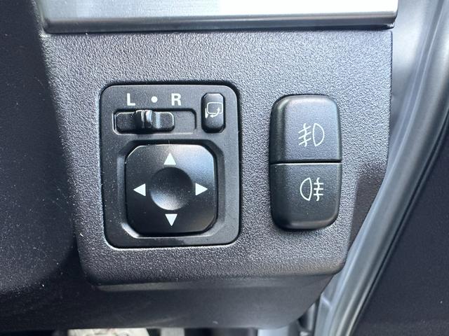 パジェロ ロング　ＧＲ　ディーゼルターボＧＲ　４ＷＤ１オーナー　ＥＴＣ車載器　禁煙車　スマートキー　キーレス　３列シート　純正ホイール　Ｗエアコン　バックカメラ　クルーズコントロール付き（24枚目）