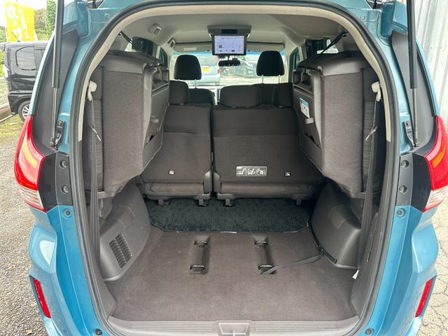 フリード Ｇ・ホンダセンシング　ＥＴＣ　ナビテレビ　バックカメラ　ＵＶカットパッケージ　ＨＩＤ　ヘッドライト　フロントフォグ　純正ホイール　ハーフレーザーシート（13枚目）
