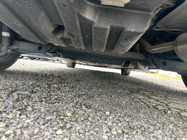 フリード Ｇ・ホンダセンシング　ＥＴＣ　ナビテレビ　バックカメラ　ＵＶカットパッケージ　ＨＩＤ　ヘッドライト　フロントフォグ　純正ホイール　ハーフレーザーシート（27枚目）