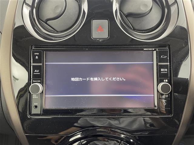 ノート ｅ－パワー　メダリスト　純正ナビ　ＥＴＣ　アラウンドビューモニター　インテリジェントルームミラー　レーダークルーズコントロール　エマージェンシーブレーキ　車線逸脱警報　スマートキー　プッシュスタート　ＬＥＤヘッドライト　禁煙（5枚目）