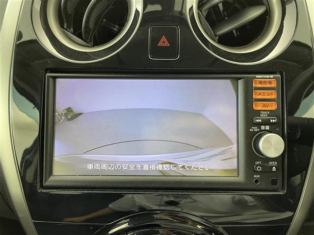 ノート Ｘ　ＤＩＧ－Ｓ　Ｖセレクション＋セーフティ　エマージェンシーブレーキ　純正ナビ　フルセグＴＶ　バックカメラ　車線逸脱防止支援　インテリジェントキー　プッシュスタート　スペアキー　ＬＥＤヘッドライト　オートライト　スーパーチャージャー　禁煙車（5枚目）