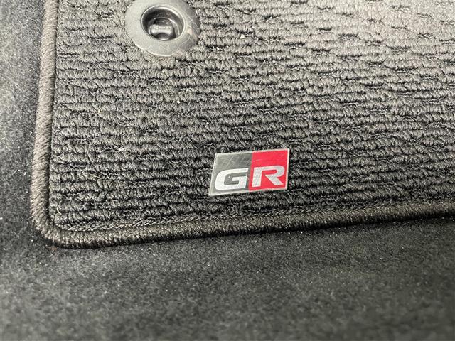 ＧＲ８６ ＳＺ　アイサイトコアテクノロジー　純正９インチナビ　バックカメラ　前後ドライブレコーダー　パドルシフト　追従クルーズコントロール　プッシュスタート　スマートキー　ＥＴＣ　ＬＥＤヘッドライト　オートライト（15枚目）