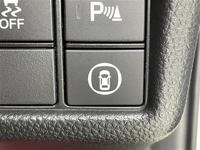 シビック タイプR 6速マニュアル 純正9インチナビ Bカメラ Bremboキャリパー リアウィング ホンダセンシング 純正19インチAW BSM LEDヘッドライト 衝突軽減ブレーキ クリアランスソナー ETC 禁煙車(25枚目)