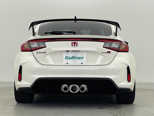 シビック タイプR 6速マニュアル 純正9インチナビ Bカメラ Bremboキャリパー リアウィング ホンダセンシング 純正19インチAW BSM LEDヘッドライト 衝突軽減ブレーキ クリアランスソナー ETC 禁煙車(49枚目)