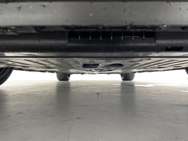 シビック タイプR 6速マニュアル 純正9インチナビ Bカメラ Bremboキャリパー リアウィング ホンダセンシング 純正19インチAW BSM LEDヘッドライト 衝突軽減ブレーキ クリアランスソナー ETC 禁煙車(77枚目)