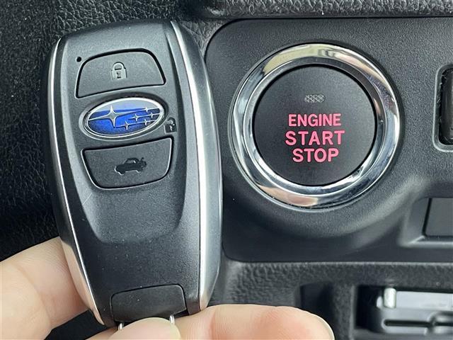 レヴォーグ １．６ＧＴ－Ｓアイサイト　ナビ　フルセグＴＶ　バックカメラ　ＥＴＣ　パドルシフト　パワーシート　全車速追従機能付クルーズコントロール　プリクラッシュブレーキ　レーンキープアシスト　プッシュスタート　ワンオーナー　４ＷＤ　禁煙車（10枚目）