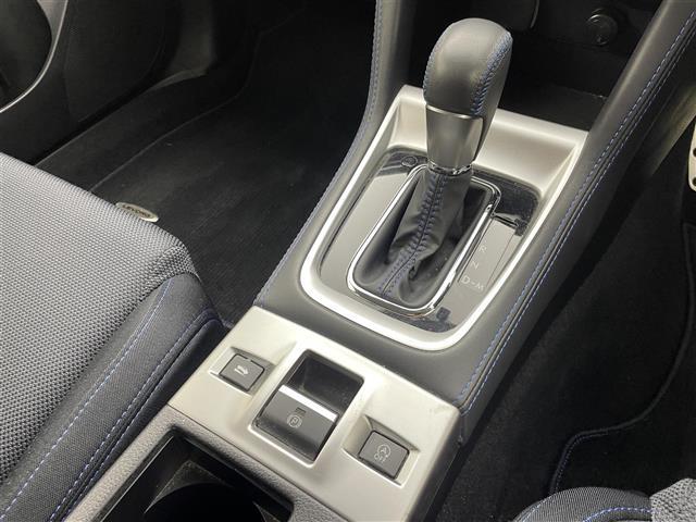 レヴォーグ １．６ＧＴ－Ｓアイサイト　ナビ　フルセグＴＶ　バックカメラ　ＥＴＣ　パドルシフト　パワーシート　全車速追従機能付クルーズコントロール　プリクラッシュブレーキ　レーンキープアシスト　プッシュスタート　ワンオーナー　４ＷＤ　禁煙車（16枚目）