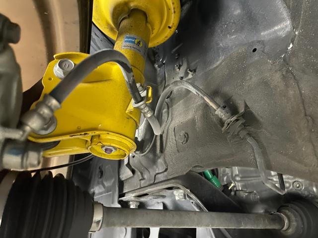 レヴォーグ １．６ＧＴ－Ｓアイサイト　ナビ　フルセグＴＶ　バックカメラ　ＥＴＣ　パドルシフト　パワーシート　全車速追従機能付クルーズコントロール　プリクラッシュブレーキ　レーンキープアシスト　プッシュスタート　ワンオーナー　４ＷＤ　禁煙車（79枚目）