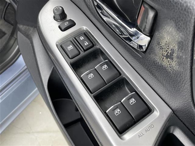 レヴォーグ １．６ＧＴ－Ｓアイサイト　純正ナビ　バックカメラ　黒本革シート　シートヒーター／ポジションメモリー機能付き　ＢＩＬＳＴＥＩＮ製ダンパー　サテンメッキドアミラー　アイサイトＶｅｒ３　４ＷＤ　スマートキー　ＬＥＤライナー　禁煙車（27枚目）