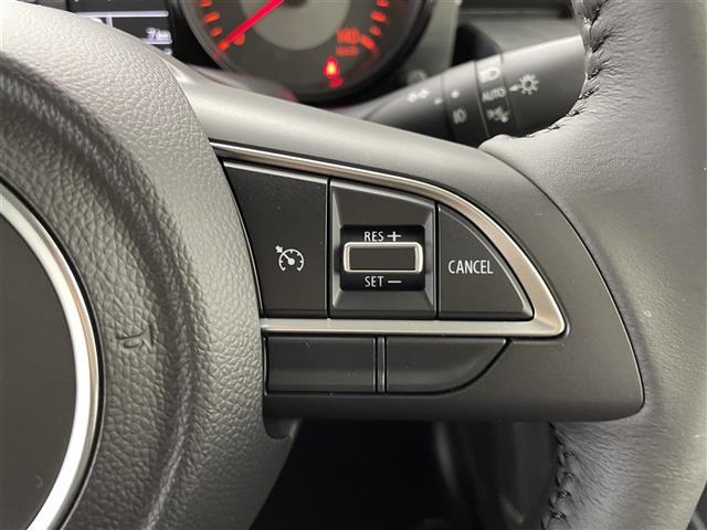 ジムニー XC 届出済未使用車 スズキセーフティサポート LEDヘッドライト 純正16インチアルミホイール シートヒーター クルーズコントロール 4WD コーナーセンサー ETC オートマチックハイビーム スマートキ(13枚目)