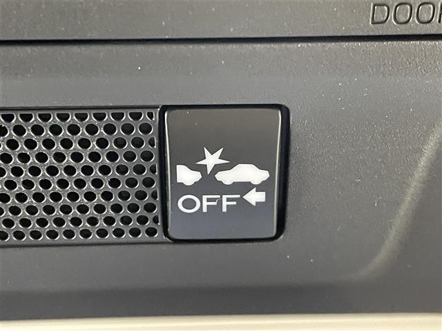 インプレッサスポーツ ２．０ｉ－Ｌアイサイト　７インチナビ　ＬＥＤヘッドランプ／フォグ　ステアリング連動ヘッドランプ　バックカメラ　純正ドライブレコーダー　プッシュスタート　スマートキー　４ＷＤ　パドルシフト　ＥＴＣ　革巻きステアリング　禁煙車（11枚目）