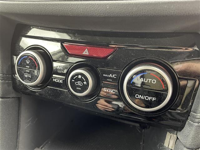 インプレッサスポーツ ２．０ｉ－Ｌアイサイト　７インチナビ　ＬＥＤヘッドランプ／フォグ　ステアリング連動ヘッドランプ　バックカメラ　純正ドライブレコーダー　プッシュスタート　スマートキー　４ＷＤ　パドルシフト　ＥＴＣ　革巻きステアリング　禁煙車（18枚目）