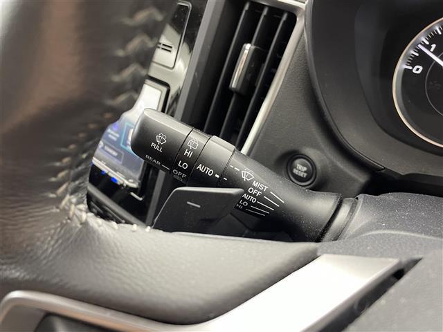 インプレッサスポーツ ２．０ｉ－Ｌアイサイト　７インチナビ　ＬＥＤヘッドランプ／フォグ　ステアリング連動ヘッドランプ　バックカメラ　純正ドライブレコーダー　プッシュスタート　スマートキー　４ＷＤ　パドルシフト　ＥＴＣ　革巻きステアリング　禁煙車（23枚目）