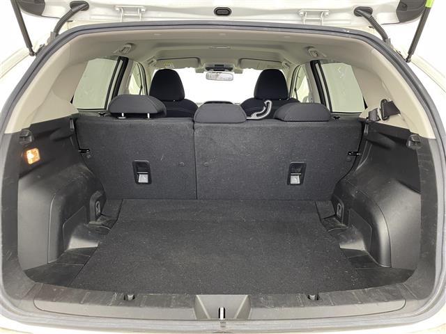 インプレッサスポーツ ２．０ｉ－Ｌアイサイト　７インチナビ　ＬＥＤヘッドランプ／フォグ　ステアリング連動ヘッドランプ　バックカメラ　純正ドライブレコーダー　プッシュスタート　スマートキー　４ＷＤ　パドルシフト　ＥＴＣ　革巻きステアリング　禁煙車（36枚目）