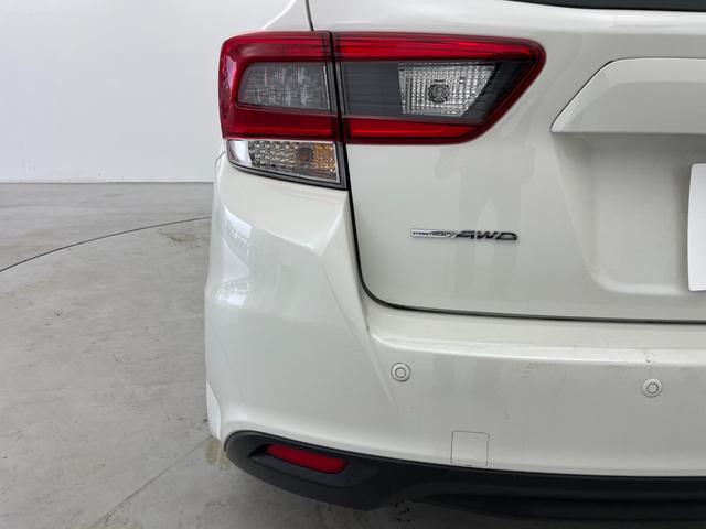 インプレッサスポーツ ２．０ｉ－Ｌアイサイト　７インチナビ　ＬＥＤヘッドランプ／フォグ　ステアリング連動ヘッドランプ　バックカメラ　純正ドライブレコーダー　プッシュスタート　スマートキー　４ＷＤ　パドルシフト　ＥＴＣ　革巻きステアリング　禁煙車（69枚目）