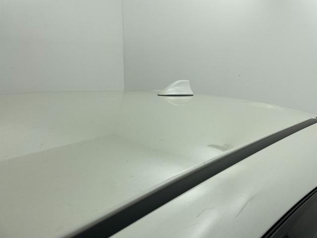 インプレッサスポーツ ２．０ｉ－Ｌアイサイト　７インチナビ　ＬＥＤヘッドランプ／フォグ　ステアリング連動ヘッドランプ　バックカメラ　純正ドライブレコーダー　プッシュスタート　スマートキー　４ＷＤ　パドルシフト　ＥＴＣ　革巻きステアリング　禁煙車（74枚目）