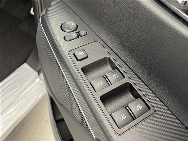 デリカD:5 シャモニー 登録済未使用車 純正12.8インチフリップダウンモニター アルパイン11インチナビ バックカメラ 両側パワースライドドア ハーフレザー シートヒーター e-Assist LEDヘッドライト 4WD(27枚目)