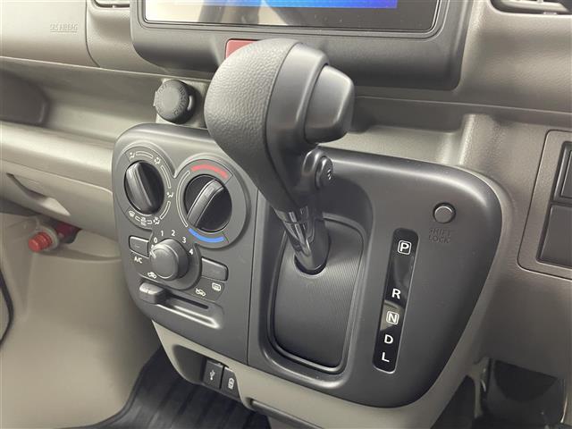 エブリイ ジョインターボ 純正7インチディスプレイオーディオ バックカメラ デュアルカメラブレーキサポート 車線逸脱警報 誤発進抑制 パーキングセンサー プッシュスタート 両側スライドドア シートヒーター ワンオーナー 禁煙車(17枚目)