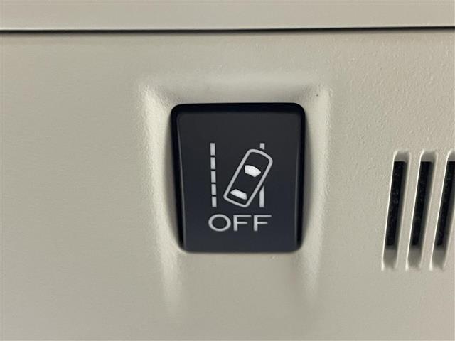 レヴォーグ １．６ＧＴ－Ｓアイサイト　ＳＤナビ　バックカメラ　アイサイト　全車速追従クルーズコントロール　パワーシート　パドルシフト　ＬＥＤヘッドライト　オートライト　フォグランプ　純正ビルシュタインサスペンション　ＥＴＣ　４ＷＤ　禁煙車（5枚目）