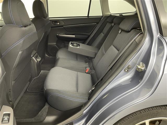 レヴォーグ １．６ＧＴ－Ｓアイサイト　ＳＤナビ　バックカメラ　アイサイト　全車速追従クルーズコントロール　パワーシート　パドルシフト　ＬＥＤヘッドライト　オートライト　フォグランプ　純正ビルシュタインサスペンション　ＥＴＣ　４ＷＤ　禁煙車（35枚目）