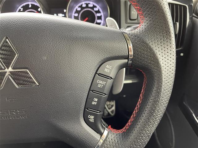 デリカD:5 D パワーパッケージ 運転席パワーシート 8インチSDナビ フリップダウンモニター バックカメラ 電動リアゲート 両側パワースライドドア シートヒーター MTモード付AT HIDヘッドライト ETC スマートキー 4WD(11枚目)