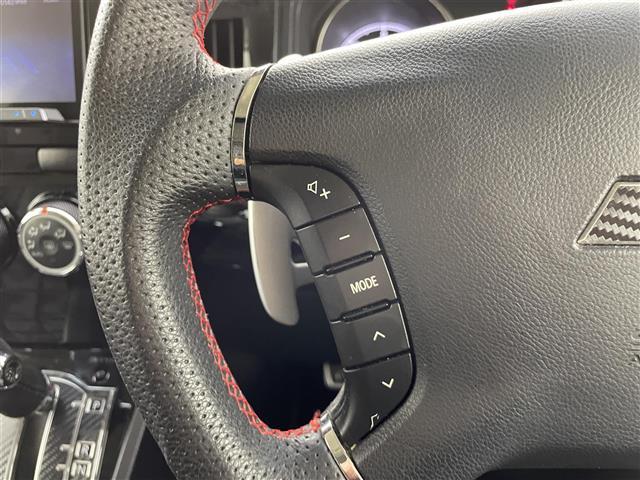 デリカD:5 D パワーパッケージ 運転席パワーシート 8インチSDナビ フリップダウンモニター バックカメラ 電動リアゲート 両側パワースライドドア シートヒーター MTモード付AT HIDヘッドライト ETC スマートキー 4WD(12枚目)