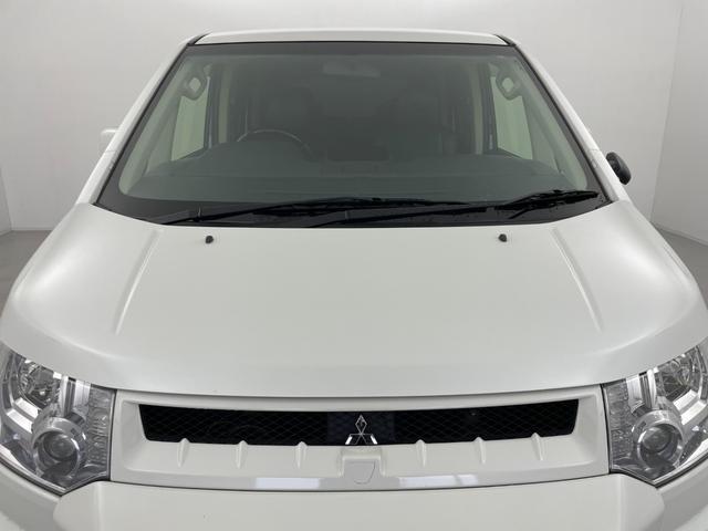 デリカD:5 D パワーパッケージ 運転席パワーシート 8インチSDナビ フリップダウンモニター バックカメラ 電動リアゲート 両側パワースライドドア シートヒーター MTモード付AT HIDヘッドライト ETC スマートキー 4WD(52枚目)