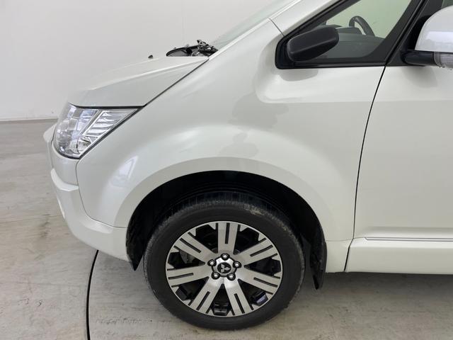 デリカD:5 D パワーパッケージ 運転席パワーシート 8インチSDナビ フリップダウンモニター バックカメラ 電動リアゲート 両側パワースライドドア シートヒーター MTモード付AT HIDヘッドライト ETC スマートキー 4WD(63枚目)