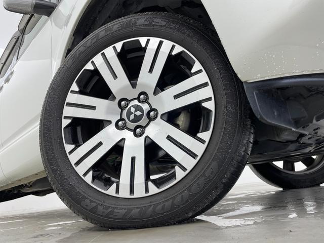 デリカD:5 D パワーパッケージ 運転席パワーシート 8インチSDナビ フリップダウンモニター バックカメラ 電動リアゲート 両側パワースライドドア シートヒーター MTモード付AT HIDヘッドライト ETC スマートキー 4WD(75枚目)