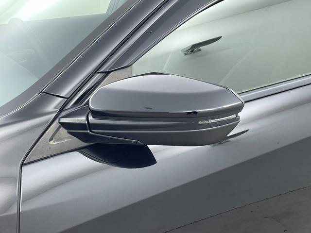 シビック ハッチバック 6速MT 純正7インチナビ 純正前後ドライブレコーダー バックカメラ ホンダセンシング 純正ビルトインETC2.0 衝突被害軽減ブレーキ 車線逸脱警報システム 前席シートヒーター ワンオーナー 禁煙車(63枚目)