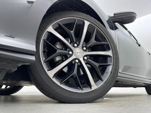 シビック ハッチバック 6速MT 純正7インチナビ 純正前後ドライブレコーダー バックカメラ ホンダセンシング 純正ビルトインETC2.0 衝突被害軽減ブレーキ 車線逸脱警報システム 前席シートヒーター ワンオーナー 禁煙車(76枚目)