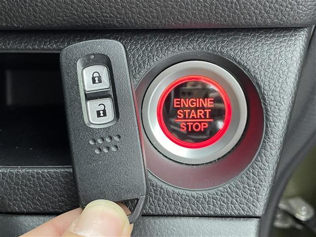 【スマートキー（エンジンスタートストップスイッチ）】スマートキー（電子キー）を持っていれば、スイッチを押すだけでエンジンをかけることができます！