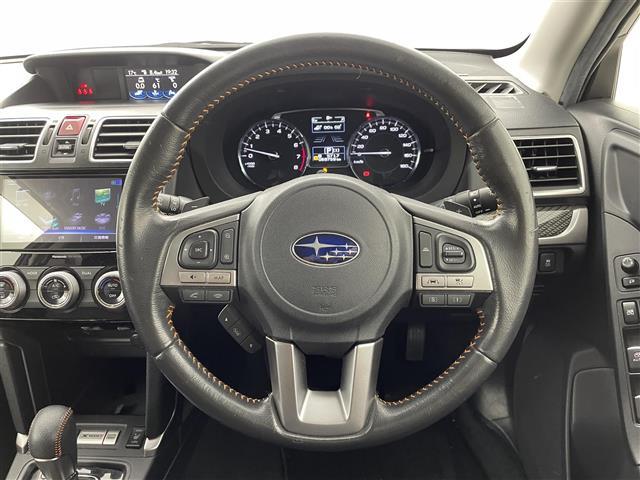 弊社で販売する電装品を取付可能です。他社様での電装品購入、取付けに関しましては、スタッフにご相談ください。お断りさせていただく場合もございますので、あらかじめご了承ください。