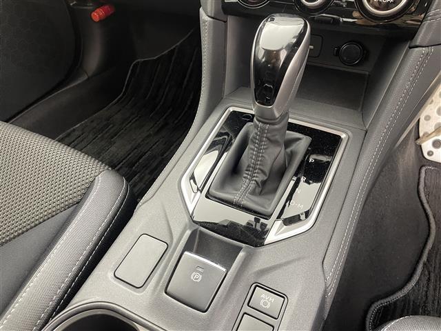 インプレッサスポーツ ２．０ｉ－Ｓアイサイト　パワーシート　ステアリング連動ＬＥＤヘッドライト　純正８インチＤＩＡＴＯＮＥナビ　バック／サイドカメラ　シートメモリー　ブラインドスポットモニター　全車速追従クルーズコントロール　ＥＴＣ２．０　禁煙車（18枚目）