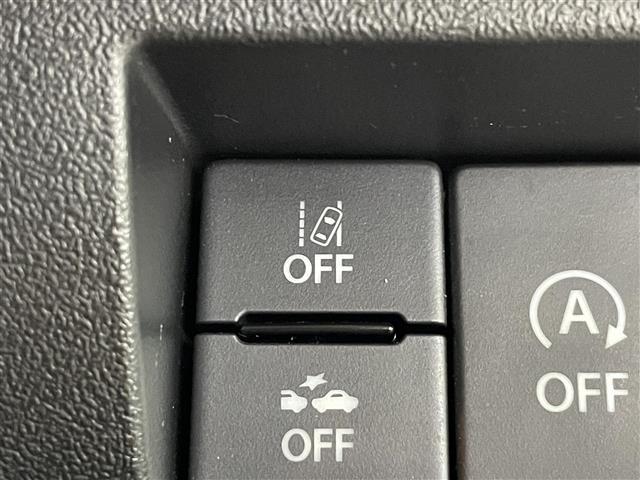 ジムニー ＸＣ　前後ＡＰＩＯ製バンパー　社外マフラー　リフトアップ　マッドタイヤ　ブラックルーフ　ＳＤナビ　シートヒーター　クルコン　ＭＴモード付ＡＴ　レーンキープ　ダウンヒルアシスト　ドライブレコーダー　４ＷＤ（12枚目）