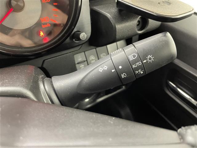 ジムニー ＸＣ　前後ＡＰＩＯ製バンパー　社外マフラー　リフトアップ　マッドタイヤ　ブラックルーフ　ＳＤナビ　シートヒーター　クルコン　ＭＴモード付ＡＴ　レーンキープ　ダウンヒルアシスト　ドライブレコーダー　４ＷＤ（27枚目）