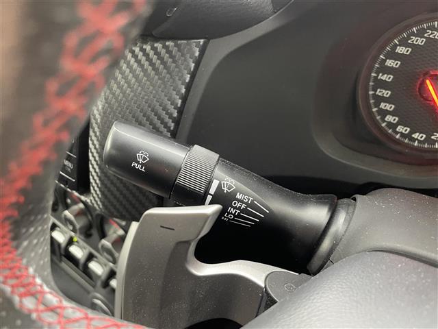 ８６ ＧＴ　純正ナビ　バックカメラ　ドライブレコーダー　パドルシフト　純正１７インチアルミホイール　スマートキー　プッシュスタート　Ｂｌｕｅｔｏｏｔｈ　ＨＩＤヘッドライト　オートライト　Ｆフォグ　ＥＴＣ　禁煙車（10枚目）