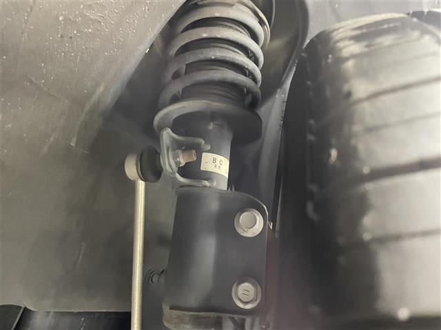 ８６ ＧＴ　純正ナビ　バックカメラ　ドライブレコーダー　パドルシフト　純正１７インチアルミホイール　スマートキー　プッシュスタート　Ｂｌｕｅｔｏｏｔｈ　ＨＩＤヘッドライト　オートライト　Ｆフォグ　ＥＴＣ　禁煙車（34枚目）