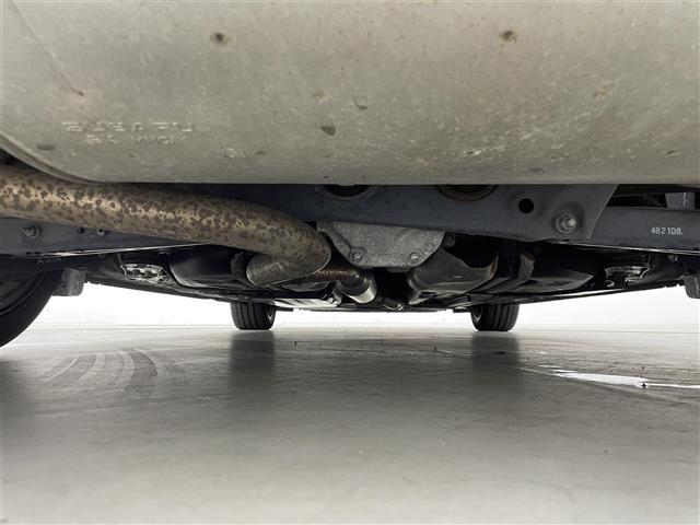 ８６ ＧＴ　純正ナビ　バックカメラ　ドライブレコーダー　パドルシフト　純正１７インチアルミホイール　スマートキー　プッシュスタート　Ｂｌｕｅｔｏｏｔｈ　ＨＩＤヘッドライト　オートライト　Ｆフォグ　ＥＴＣ　禁煙車（41枚目）