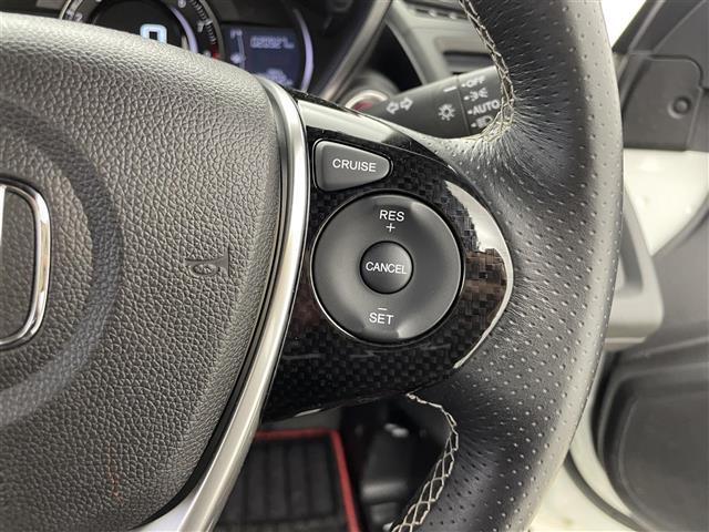 S660 α クルーズコントロール シティブレーキアクティブシステム ETC 純正AW 純正フロアマット プッシュスタート 横滑り防止装置 USB コーナーセンサー スマートキー 盗難防止装置 オートライト 禁煙車(12枚目)