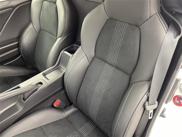 S660 α クルーズコントロール シティブレーキアクティブシステム ETC 純正AW 純正フロアマット プッシュスタート 横滑り防止装置 USB コーナーセンサー スマートキー 盗難防止装置 オートライト 禁煙車(39枚目)