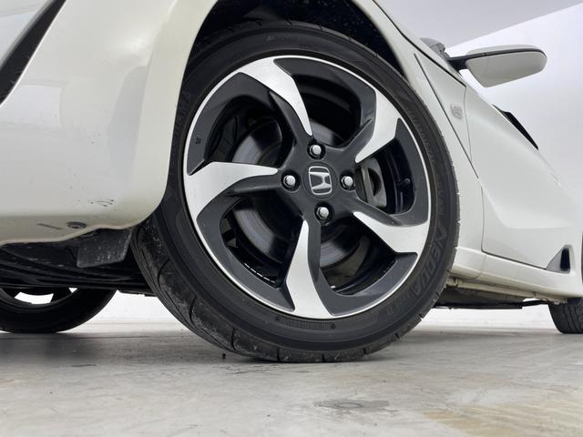 S660 α クルーズコントロール シティブレーキアクティブシステム ETC 純正AW 純正フロアマット プッシュスタート 横滑り防止装置 USB コーナーセンサー スマートキー 盗難防止装置 オートライト 禁煙車(76枚目)