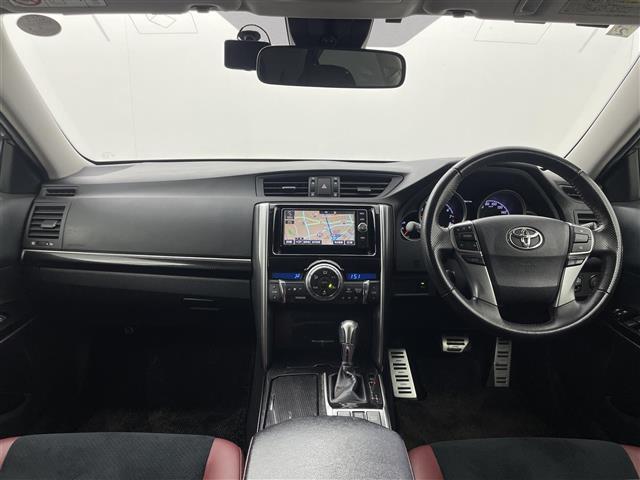 マークＸ ２５０ＲＤＳ　純正７インチナビ　ＭＴモード付ＡＴ　クリアランスソナー　レーンキープアシスト　バックカメラ　プリクラッシュセーフティ　ハーフレザーシート　シートヒーター　オートマチックハイビーム　純正ＥＴＣ　禁煙車（2枚目）