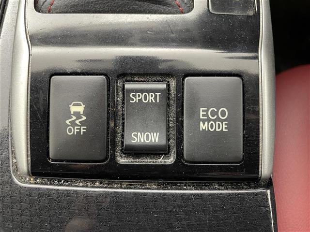 マークＸ ２５０ＲＤＳ　純正７インチナビ　ＭＴモード付ＡＴ　クリアランスソナー　レーンキープアシスト　バックカメラ　プリクラッシュセーフティ　ハーフレザーシート　シートヒーター　オートマチックハイビーム　純正ＥＴＣ　禁煙車（15枚目）